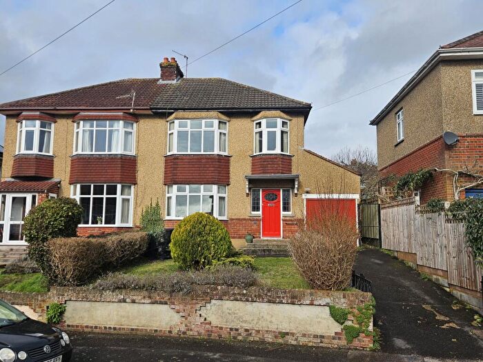 3 Bedroom Semi Detached House For Sale In Beatrice Road, Salisbury, Wiltshire, SP1