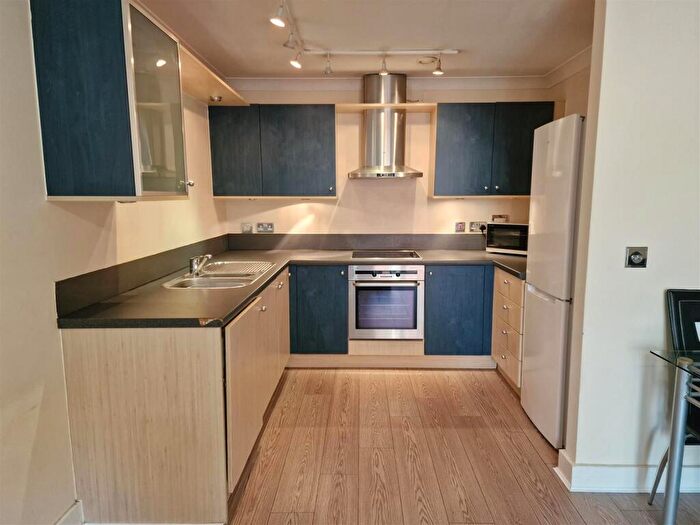 1 Bedroom Apartment To Rent In Friday Bridge, Berkley Street, Birmingham, B1