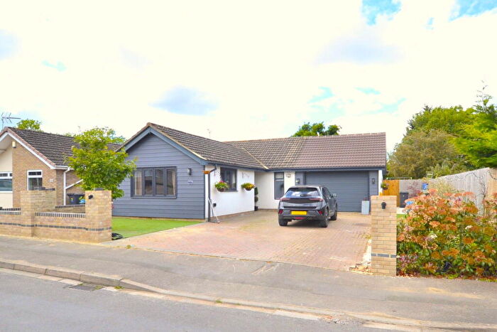 4 Bedroom Detached Bungalow For Sale In Fern Lawn, Abbeydale, Gloucester, GL4