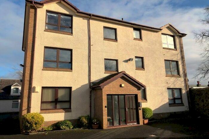 2 Bedroom Flat To Rent In Lade Street, Largs, KA30