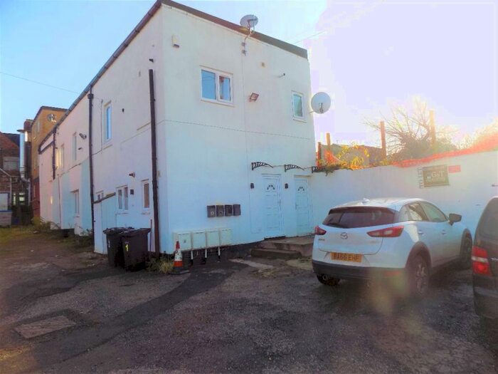 1 Bedroom Flat To Rent In Flat, Talbot Court, Talbot Street, Brierley Hill, DY5