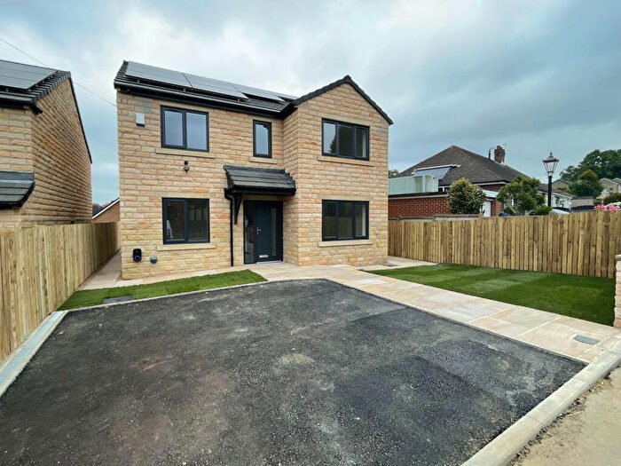 4 Bedroom Detached House For Sale In Low Cudworth Green, S72