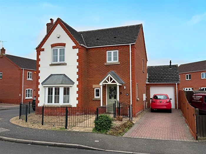 4 Bedroom Detached House For Sale In Riverside Park, Spalding, PE11