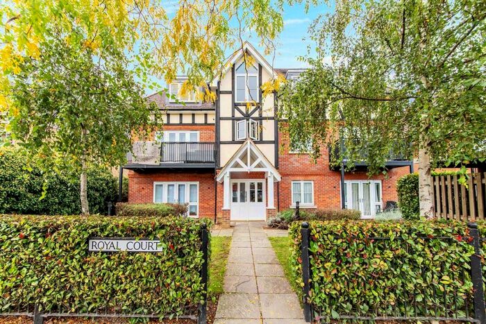 1 Bedroom Flat To Rent In Holders Hill Road, Mill Hill, London NW7