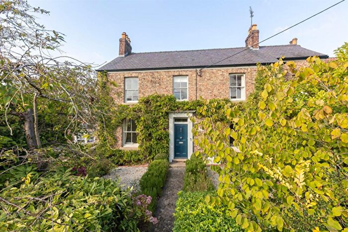 5 Bedroom Detached House For Sale In Low Street, Husthwaite, York, YO61