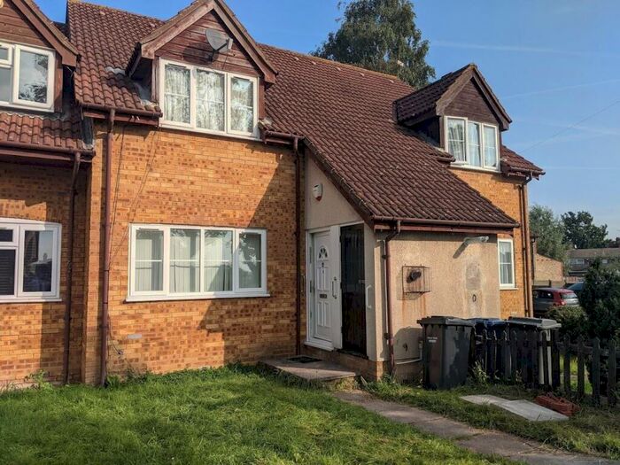 1 Bedroom Terraced House To Rent In Pendragon Walk, London, Greater London, NW9