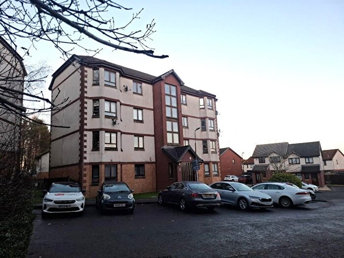 2 Bedroom Flat For Sale In Waverley Crescent, Livingston, West Lothian, EH54