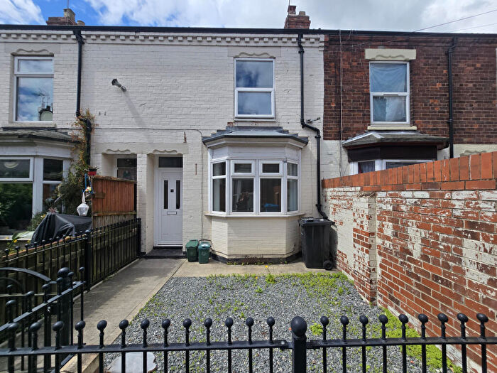 2 Bedroom End Of Terrace House To Rent In Charlton Villas, Estcourt Street, Hull, North Humberside, HU9