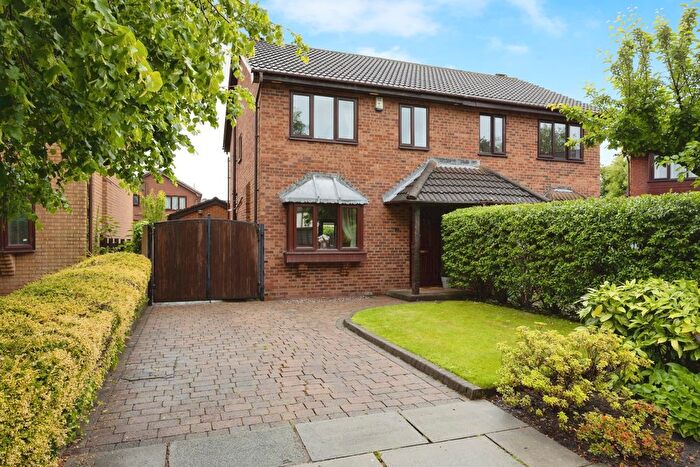 3 Bedroom Semi-Detached House For Sale In Tarvin Close, Southport, Merseyside, PR9