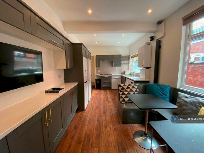 6 Bedroom Terraced House To Rent In Clara Street, Coventry, CV2