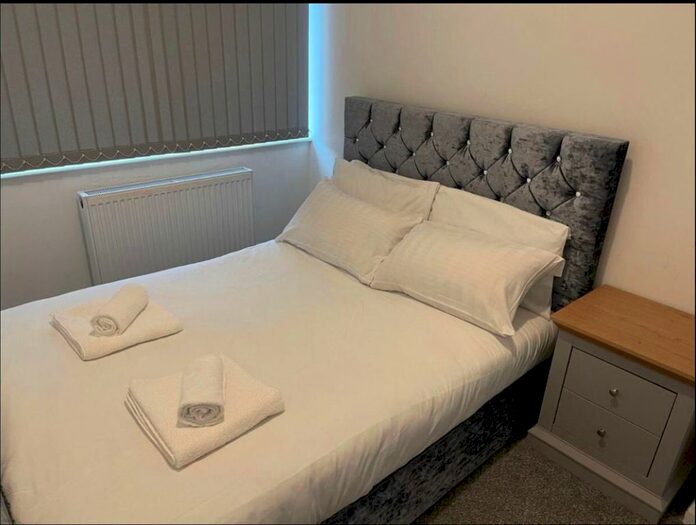 3 Bedroom Flat To Rent In Palace Gates Road, London N22