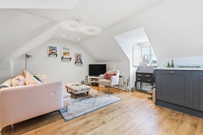 1 Bedroom Flat For Sale In Moulsham Street, Chelmsford, CM2