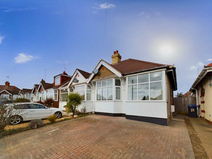 2 Bedroom Semi-Detached Bungalow To Rent In Franklin Crescent, Northampton, NN5
