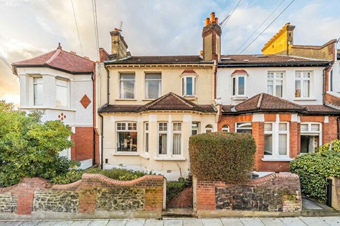 3 Bedroom Property For Sale In Ribblesdale Road, Streatham, SW16
