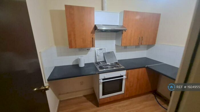 2 Bedroom Flat To Rent In Grove House, Accrington, BB5