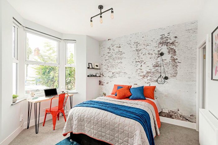 1 Bedroom House Of Multiple Occupation To Rent In Pascoe Road, Hither Green, London, SE13