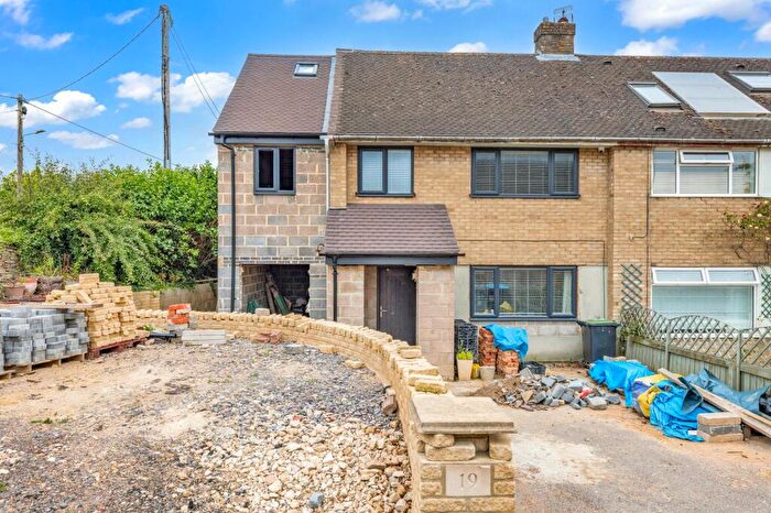 3 Bedroom Semi Detached House For Sale In Witney Road, Long Hanborough, OX29