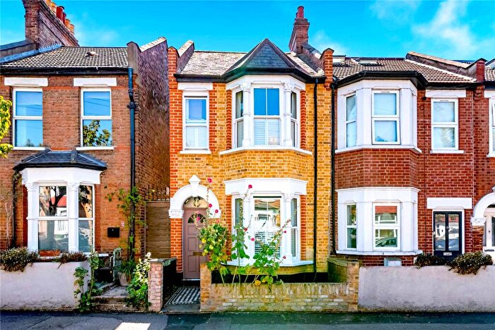 3 Bedroom End Of Terrace House For Sale In Clarence Road, Walthamstow, London, E17