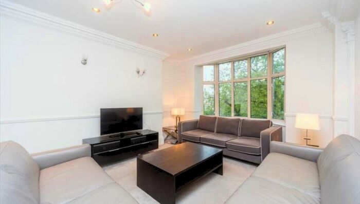 5 Bedroom Apartment To Rent In Strathmore Court, Park Road, London, NW8