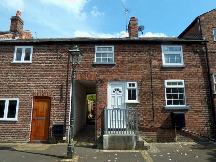 1 Bedroom House To Rent In Nell Lane, Didsbury, M20
