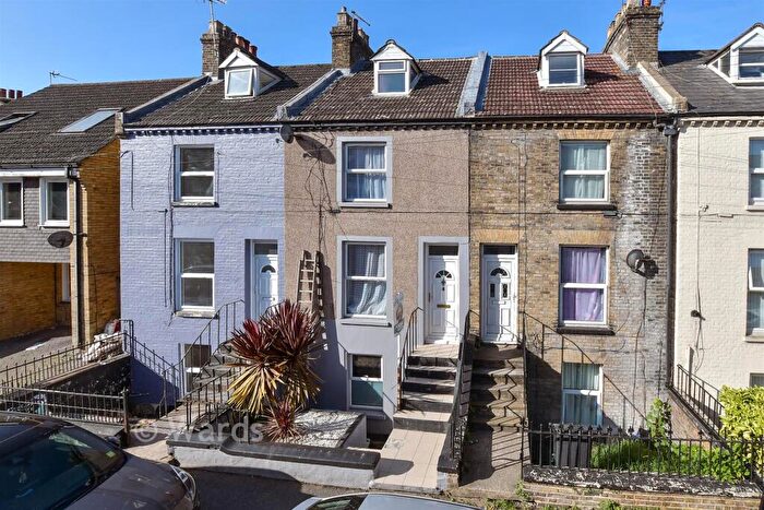3 Bedroom Terraced House For Sale In De Burgh Street, Dover, Kent, CT17