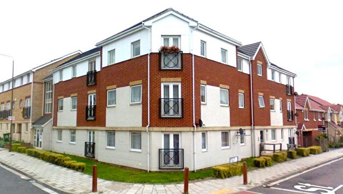 1 Bedroom Apartment For Sale In Martin Street, London, SE28