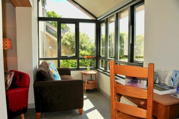 2 Bedroom Cottage To Rent In Beili, Hushwing Living, St Florence, SA70