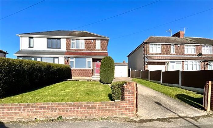 3 Bedroom Semi Detached House For Sale In Judith Road, Aston, Sheffield, S26