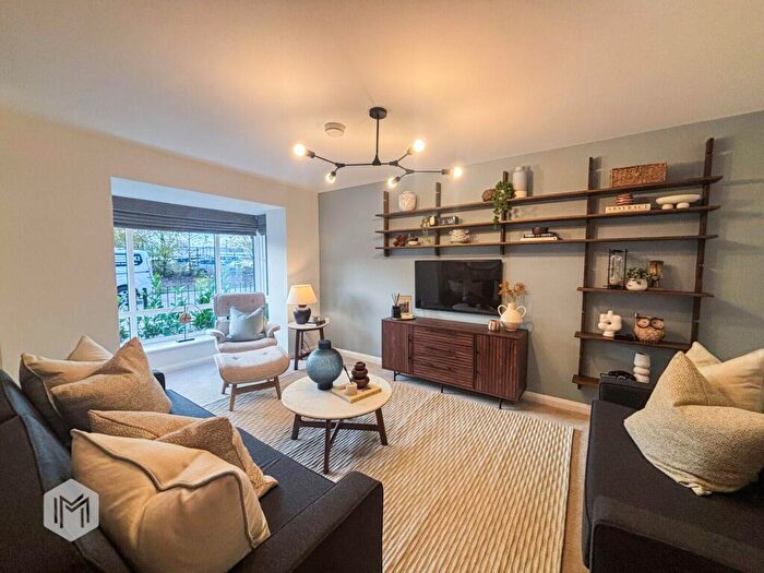 4 Bedroom Detached House For Sale In Roedeer Gardens, Bury, BL9
