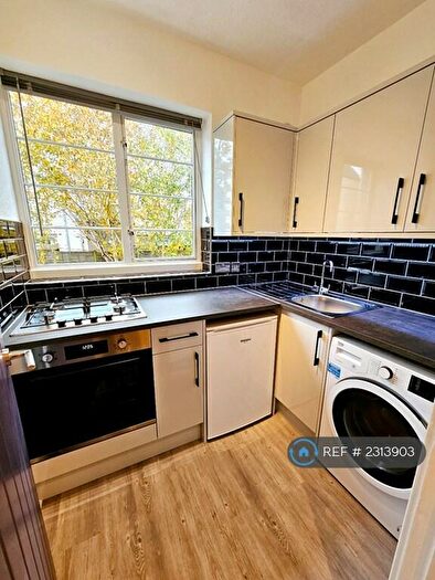 1 Bedroom Flat To Rent In Tyndalls Park Road, Bristol, BS8
