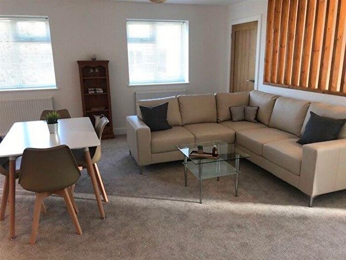2 Bedroom Flat To Rent In Headley Way, Headington, Headington Oxford, OX3