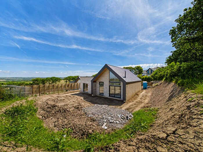 3 Bedroom Detached Bungalow For Sale In Poundstock, Bude, EX23