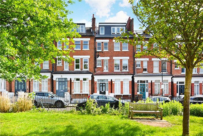 1 Bedroom Flat To Rent In Primrose Gardens, London, NW3