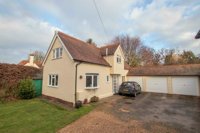 2 Bedroom Detached House To Rent In Hatfield Heath, Nr. Bishop`s Stortford, Herts, CM22