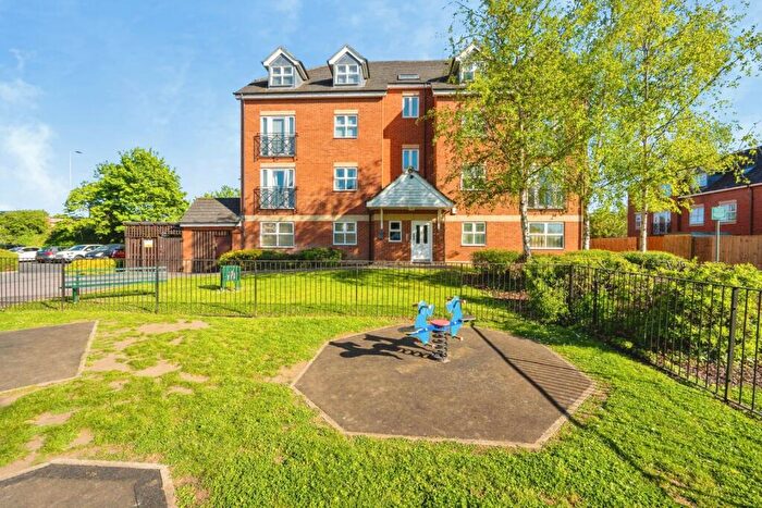 2 Bedroom Flat For Sale In Palgrave Road, Bedford, Bedfordshire, MK42