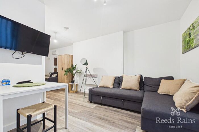 Apartment To Rent In Leigh Street, Liverpool, Merseyside, L1