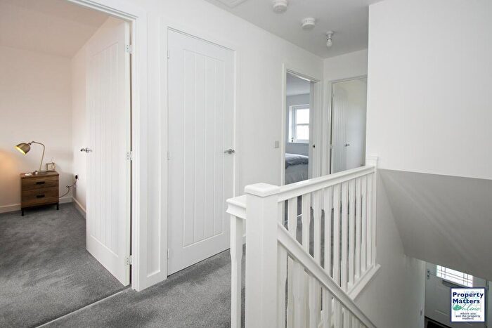 3 Bedroom Terraced House For Sale In Strathearn Way, Kilmaurs, KA3