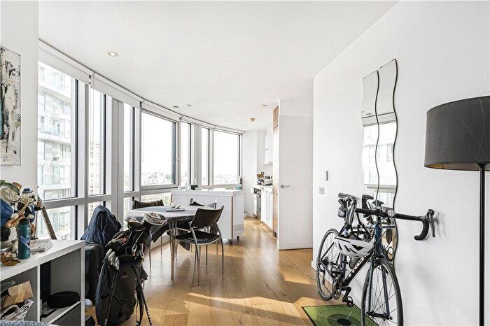 1 Bedroom Apartment To Rent In Fairmont Avenue, London, E14