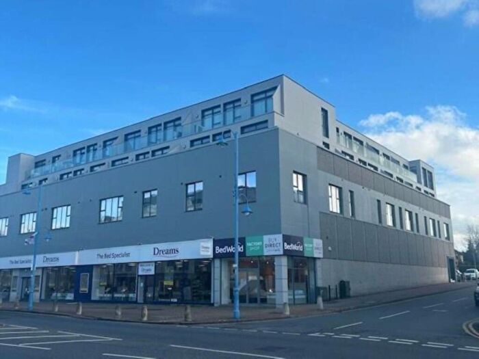 2 Bedroom Flat To Rent In The Picture House, Darkes Lane, EN6