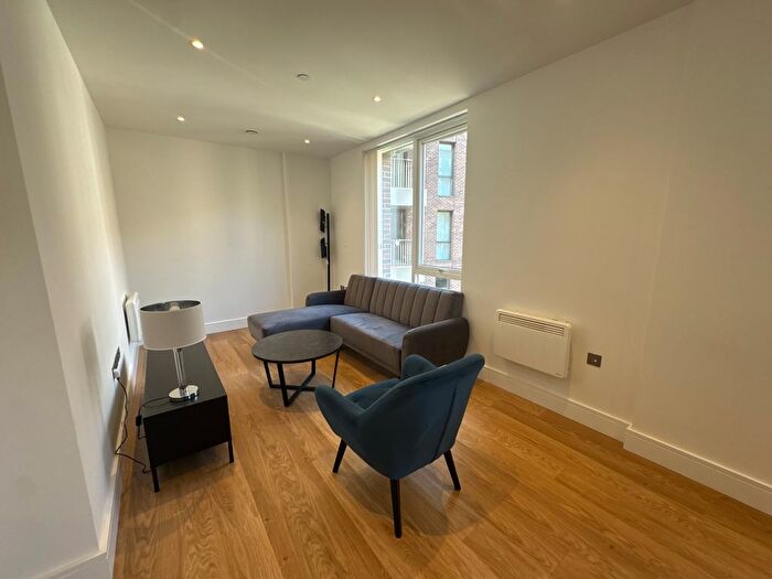 2 Bedroom Property To Rent In Pershore Street, Birmingham, B5