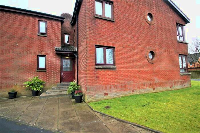 1 Bedroom Flat To Rent In Centenary Gardens, Coatbridge, ML5