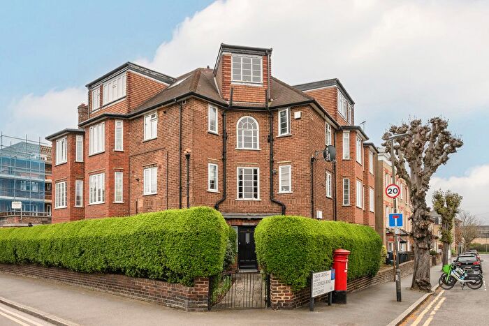 1 Bedroom Flat For Sale In Worple Road, London, SW19