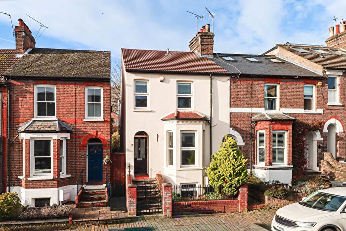 2 Bedroom Terraced House For Sale In Liverpool Road, St Albans, AL1