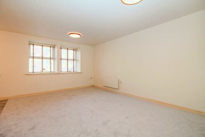 1 Bedroom Apartment To Rent In Teasel Row, Eyres Mill Side, LS12