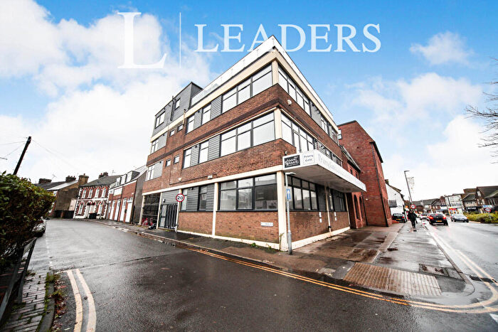 1 Bedroom Flat To Rent In West Street, Dunstable, LU6