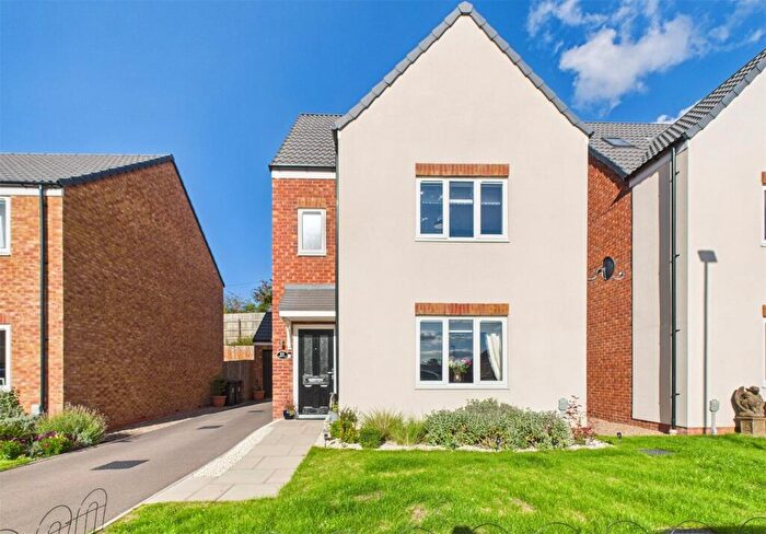 4 Bedroom Detached House For Sale In Hewer Close, Eastwood, Nottingham, Nottinghamshire, NG16
