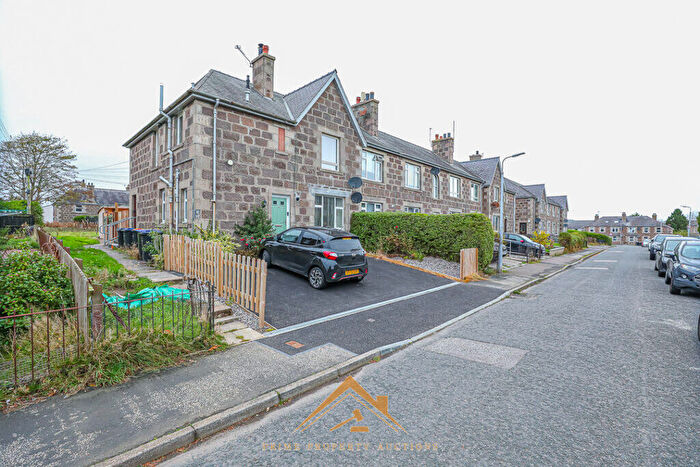 2 Bedroom Flat For Sale In Macdonald Road, Stonehaven, AB39