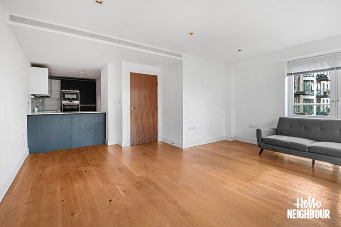 2 Bedroom Flat To Rent In Belvedere House, Kew Bridge Road, Brentford, TW8