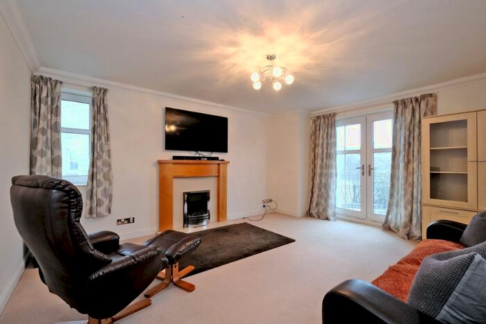 2 Bedroom Flat To Rent In Rubislaw Mansions, Queens Road, Aberdeen, AB15