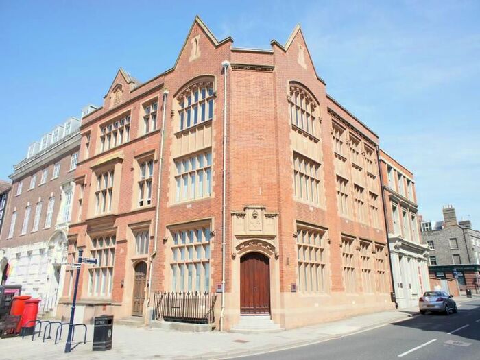 2 Bedroom Flat To Rent In Regent Street, Great Yarmouth, Norfolk, NR30